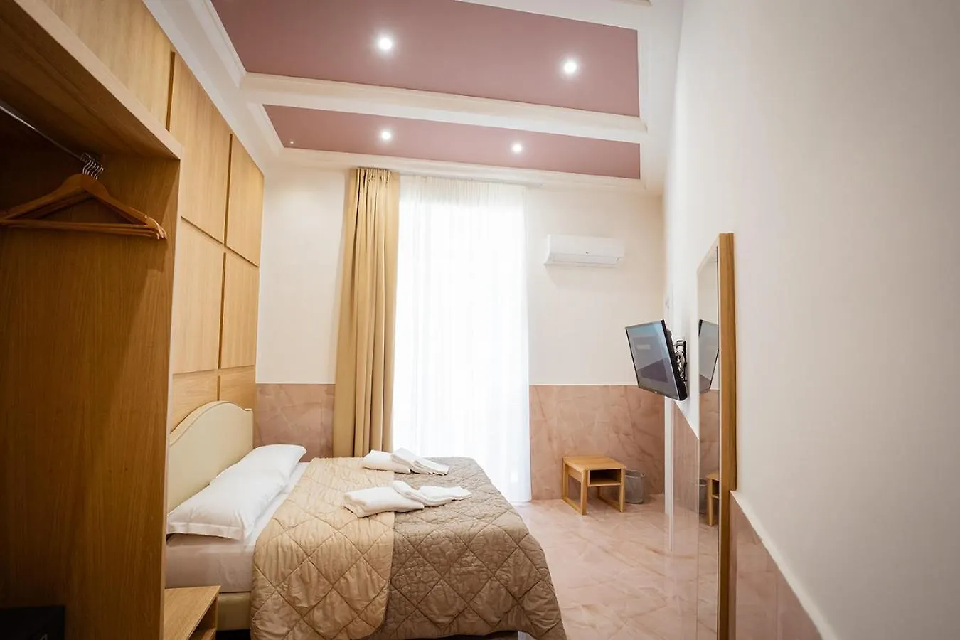 Πανσιόν P.C. Boutique H. Lifestyle, Napoli Centro, By Clapa Group Dislocated Hospitality Ξενοδοχείο