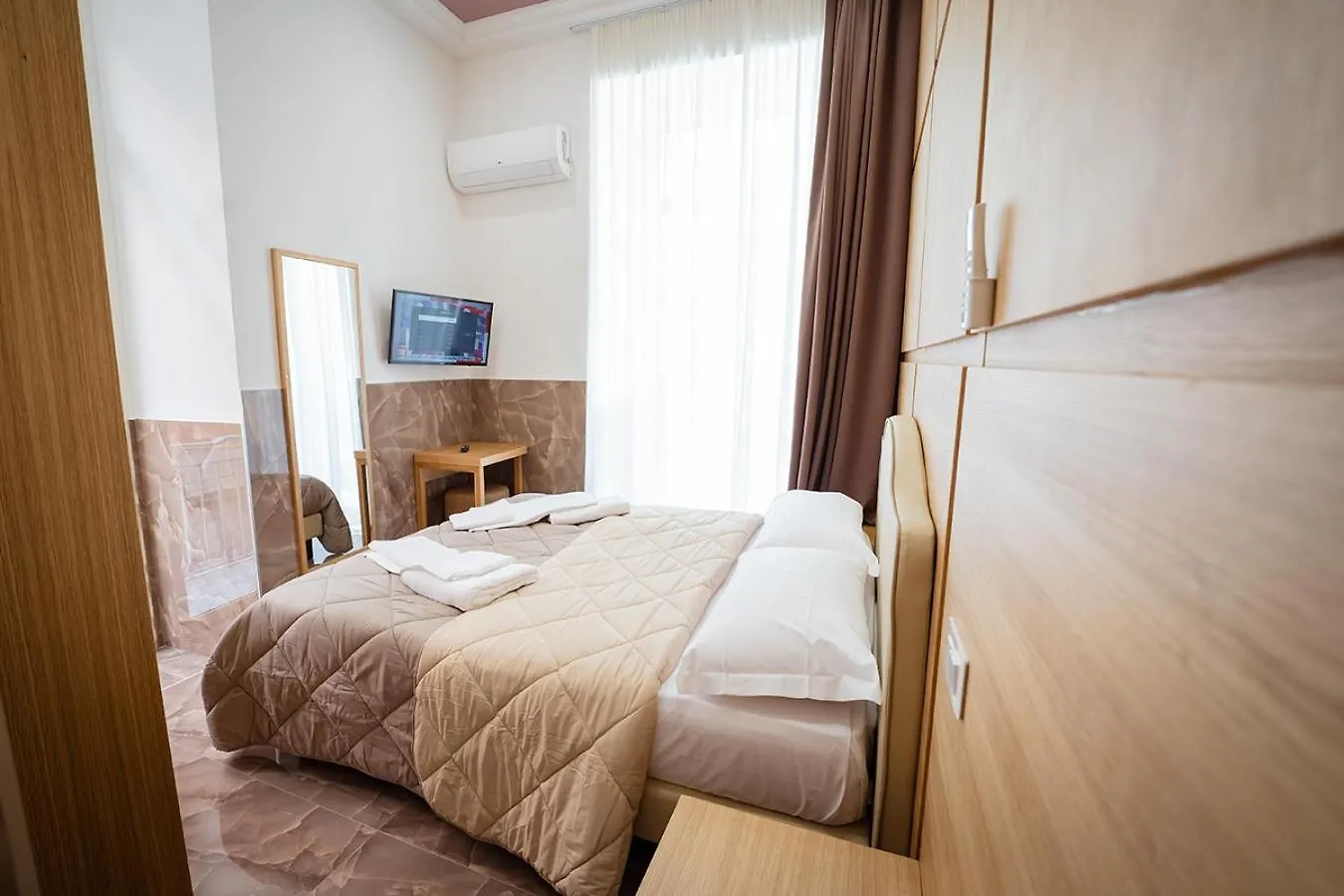 P.C. Boutique H. Lifestyle, Napoli Centro, By Clapa Group Dislocated Hospitality Ξενοδοχείο Νάπολη